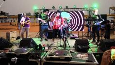 Foto de la galería: Al Caer el sol: el Brete reunió disfrute y música en el primer finde de primavera