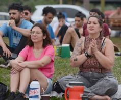 Foto de la galería: Al Caer el sol: el Brete reunió disfrute y música en el primer finde de primavera