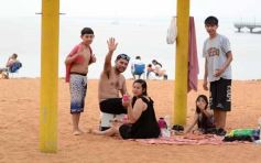 Foto de la galería: Al Caer el sol: el Brete reunió disfrute y música en el primer finde de primavera