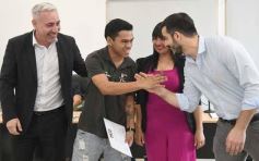 Foto de la galería: El Honorable Concejo Deliberante de Garupá reconoció a fotógrafos en su dia