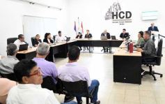 Foto de la galería: El Honorable Concejo Deliberante de Garupá reconoció a fotógrafos en su dia