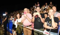 Foto de la galería: Segunda noche de calle: otro resumen de disfrute de la Estudiantina posadeña