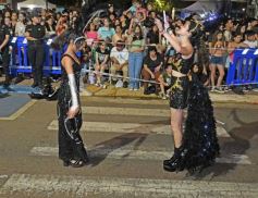 Foto de la galería: Segunda noche de calle: otro resumen de disfrute de la Estudiantina posadeña