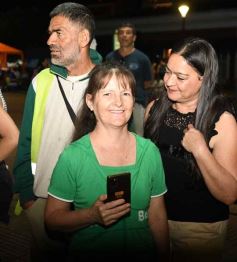 Foto de la galería: Segunda noche de calle: otro resumen de disfrute de la Estudiantina posadeña