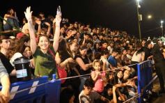 Foto de la galería: Segunda noche de calle: otro resumen de disfrute de la Estudiantina posadeña