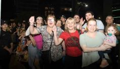 Foto de la galería: Segunda noche de calle: otro resumen de disfrute de la Estudiantina posadeña
