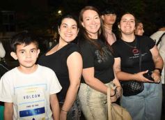 Foto de la galería: Segunda noche de calle: otro resumen de disfrute de la Estudiantina posadeña