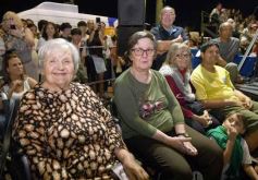 Foto de la galería: Segunda noche de calle: otro resumen de disfrute de la Estudiantina posadeña