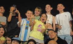 Foto de la galería: Segunda noche de calle: otro resumen de disfrute de la Estudiantina posadeña