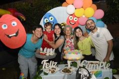 Foto de la galería: Los 2 añitos de Evangelina: tarde de juegos y gran encuentro familiar pusieron color a la celebración