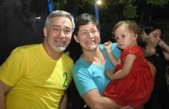 Foto de la galería: Los 2 añitos de Evangelina: tarde de juegos y gran encuentro familiar pusieron color a la celebración