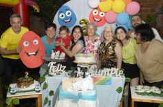 Sixto Fotografías. Sociedad. Cumpleaños - Los 2 añitos de Evangelina: tarde de juegos y gran encuentro familiar pusieron color a la celebración