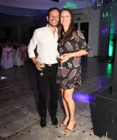 Foto de la galería: Ramón Adaro y Elizabeth Stuker dieron el si y celebraron a lo grande en el Atlético Posadas