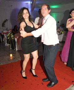 Foto de la galería: Ramón Adaro y Elizabeth Stuker dieron el si y celebraron a lo grande en el Atlético Posadas