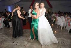 Foto de la galería: Ramón Adaro y Elizabeth Stuker dieron el si y celebraron a lo grande en el Atlético Posadas