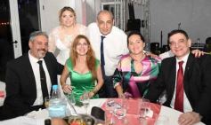 Foto de la galería: Ramón Adaro y Elizabeth Stuker dieron el si y celebraron a lo grande en el Atlético Posadas