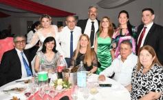 Foto de la galería: Ramón Adaro y Elizabeth Stuker dieron el si y celebraron a lo grande en el Atlético Posadas