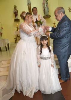 Foto de la galería: Ramón Adaro y Elizabeth Stuker dieron el si y celebraron a lo grande en el Atlético Posadas