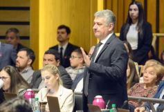 Foto de la galería: Legislatura Provincial: entre las leyes sancionadas se creó el Parlamento de Educación Disruptiva