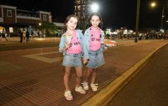 Foto de la galería: Tercera noche de calle: mucho de lo que prometió y ya cumplió la Estudiantina posadeña