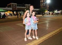 Foto de la galería: Tercera noche de calle: mucho de lo que prometió y ya cumplió la Estudiantina posadeña