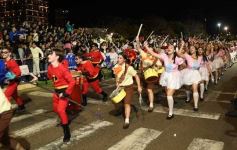 Foto de la galería: Tercera noche de calle: mucho de lo que prometió y ya cumplió la Estudiantina posadeña