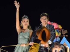 Foto de la galería: Tercera noche de calle: mucho de lo que prometió y ya cumplió la Estudiantina posadeña