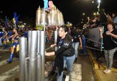 Foto de la galería: Tercera noche de calle: mucho de lo que prometió y ya cumplió la Estudiantina posadeña