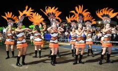 Foto de la galería: Tercera noche de calle: mucho de lo que prometió y ya cumplió la Estudiantina posadeña