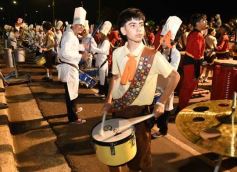Foto de la galería: Tercera noche de calle: mucho de lo que prometió y ya cumplió la Estudiantina posadeña