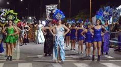 Foto de la galería: Tercera noche de calle: mucho de lo que prometió y ya cumplió la Estudiantina posadeña