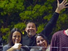 Foto de la galería: Tercera noche de calle: mucho de lo que prometió y ya cumplió la Estudiantina posadeña