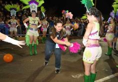 Foto de la galería: Tercera noche de calle: mucho de lo que prometió y ya cumplió la Estudiantina posadeña
