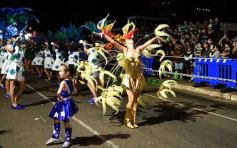 Foto de la galería: Tercera noche de calle: mucho de lo que prometió y ya cumplió la Estudiantina posadeña
