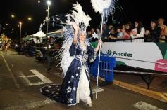 Foto de la galería: Tercera noche de calle: mucho de lo que prometió y ya cumplió la Estudiantina posadeña