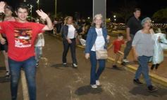 Foto de la galería: Tercera noche de calle: mucho de lo que prometió y ya cumplió la Estudiantina posadeña