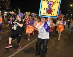 Foto de la galería: Tercera noche de calle: mucho de lo que prometió y ya cumplió la Estudiantina posadeña