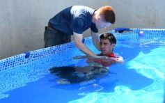 Foto de la galería: Especial domingo de bautismo y culto en la Iglesia Bautista Victoria de Posadas
