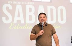 Foto de la galería: Especial domingo de bautismo y culto en la Iglesia Bautista Victoria de Posadas