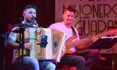 Foto de la galería: Con el chamamé de nuestra tierra, Che Roga trajo la peña en Misionero y Guaraní