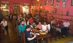 Foto de la galería: Con el chamamé de nuestra tierra, Che Roga trajo la peña en Misionero y Guaraní