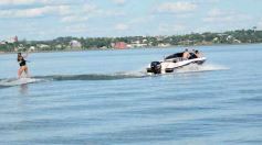 Foto de la galería: Tarde de sábado en el Pirá Pyta: entre el Paraná y la Isla del Medio, anticipo de verano a pleno