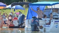 Foto de la galería: Tarde de sábado en el Pirá Pyta: entre el Paraná y la Isla del Medio, anticipo de verano a pleno