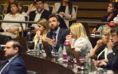 Foto de la galería: La Cámara de Diputados de Misiones aprobó la Ley de Presupuesto 2025