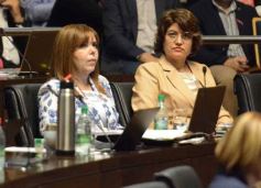 Foto de la galería: La Cámara de Diputados de Misiones aprobó la Ley de Presupuesto 2025