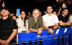 Foto de la galería: Estudiantina 2024: cuarta y última noche de calle, más del éxito que fue esta fiesta en la ciudad