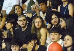 Foto de la galería: Estudiantina 2024: cuarta y última noche de calle, más del éxito que fue esta fiesta en la ciudad