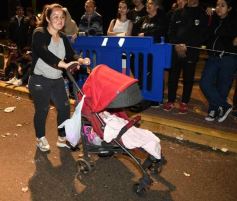 Foto de la galería: Estudiantina 2024: cuarta y última noche de calle, más del éxito que fue esta fiesta en la ciudad