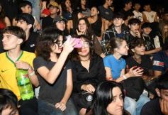 Foto de la galería: Estudiantina 2024: cuarta y última noche de calle, más del éxito que fue esta fiesta en la ciudad