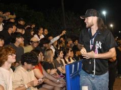 Foto de la galería: Estudiantina 2024: cuarta y última noche de calle, más del éxito que fue esta fiesta en la ciudad